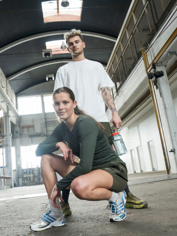 Tech 01 shorts | Unisex Armygreen 